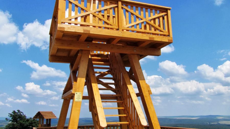 Kinizsi-kilátó, Kab-hegy