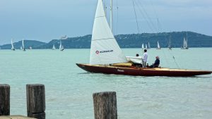 Rabonban-30as-Klasszikus-Cirkalo-Balatonfured-CsodalatosBalaton-HAJOZASHU