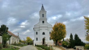 Aszofo-Templom-Tihanyi-Bences-Apatsag-Felujitas-2018-Oktober-Megaldottak-Jeromos-Perjel-CsodalatosBalaton