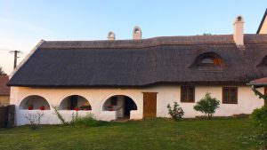 Kovagoors-Nadtetos-Paraszthaz-Felujitas-Balaton-Felvidek-CsodalatosBalaton5