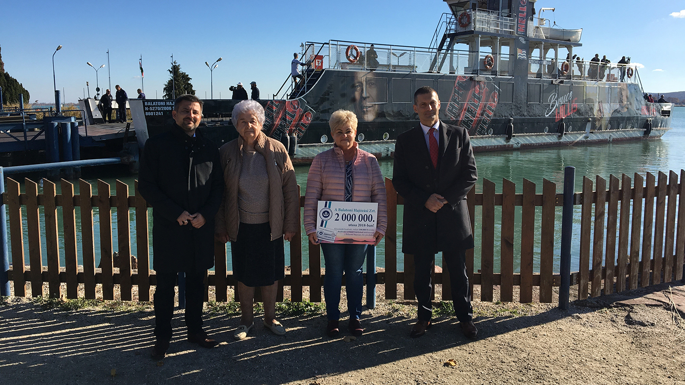 Ketmillio Komp Hajoutas Balatoni Hajozasi Zrt Tihany Szantod 2018November13 CsodalatosBalaton HAJOZASHU