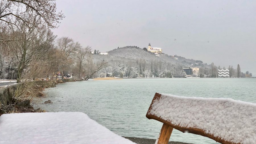 Havazás várható, a Magyar Közút elkezdi sóval szórni az utakat