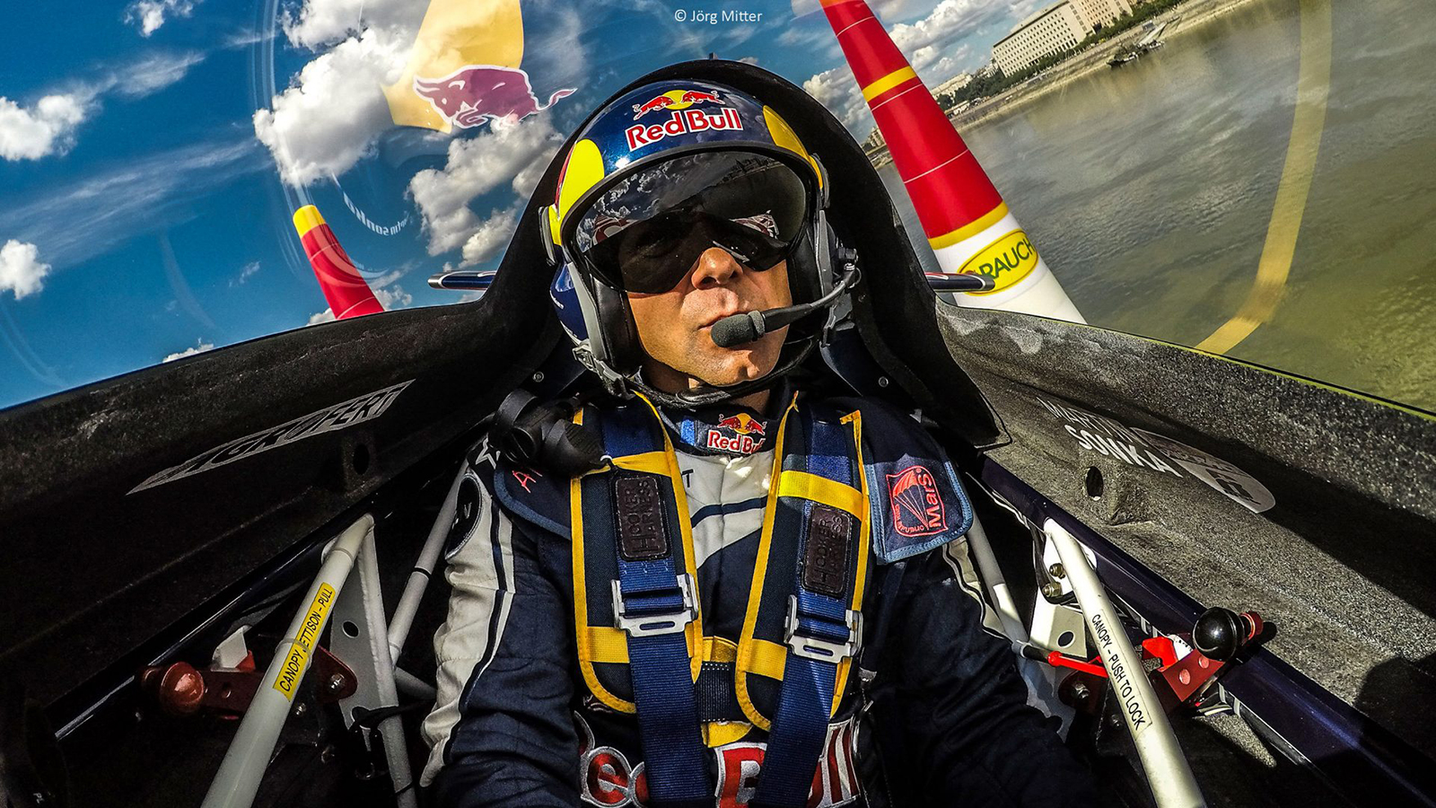 Red-Bull-Air-Race-Keszthely-FlyBalaton-Sarmellek-CsodalatosBalaton