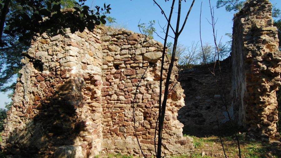 Sabar-hegyi templomrom, Káptalantóti