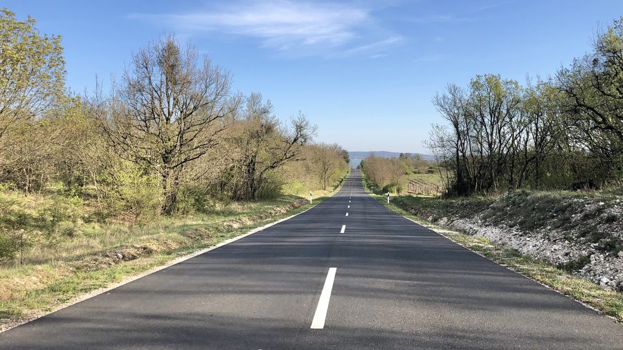 Festői panorámaút Dörgicse és Balatonakali között