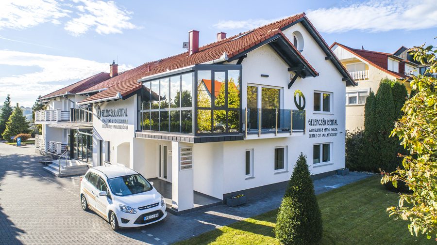 A hévízi Gelencsér Dental Fogászati Központ elnyerte a rangos Superbrands díjat