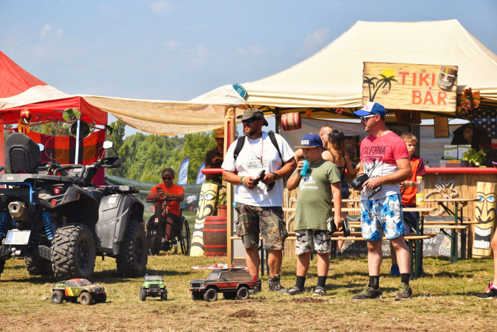 Augusztus 25-28 között vár a sár a gyenesdiási Legyensáros Offroad Fesztiválon