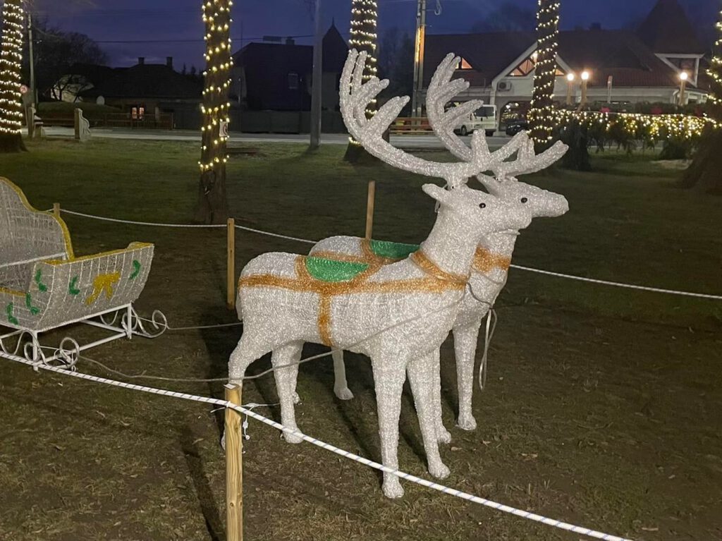 Adventi mesevilággá változott Balatonlelle központja