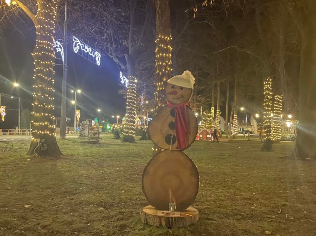 Adventi mesevilággá változott Balatonlelle központja