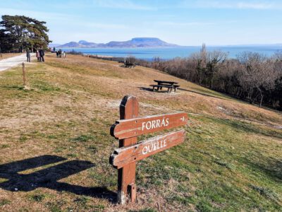 Balatongyöröki Szépkilátó, ahol a szó bennszakad, a lélek megtelik