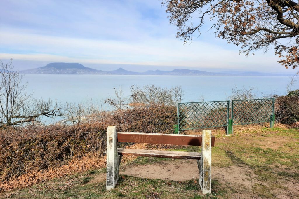 Fonyód és a képeslapra kívánkozó balatoni panorámája