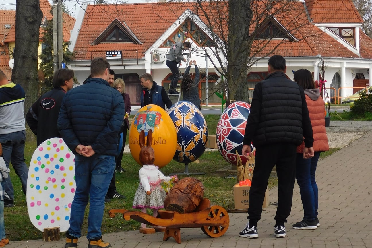 Bájos húsvéti park várja az ünneplőket Balatonlellén