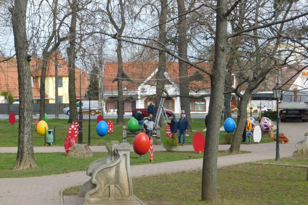 Bájos húsvéti park várja az ünneplőket Balatonlellén