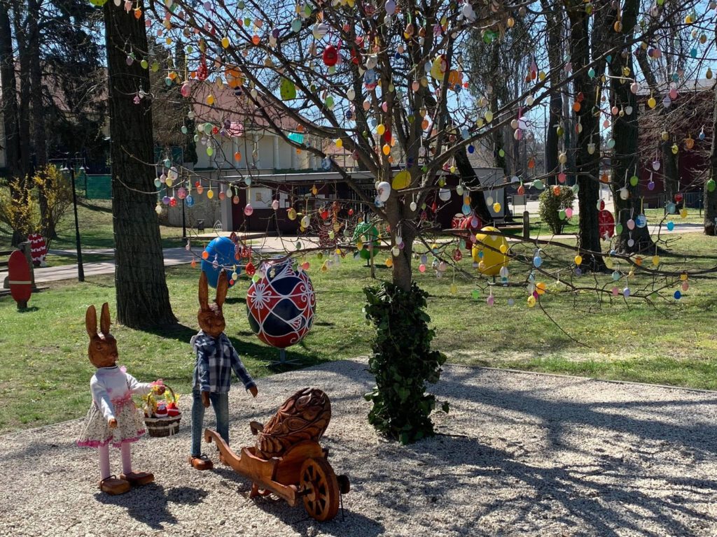 Bájos húsvéti park várja az ünneplőket Balatonlellén