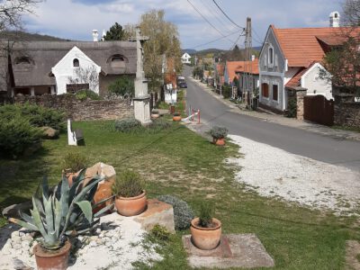 Salföld – kicsi falvacska nagy vonzerővel a Káli-medence szívében
