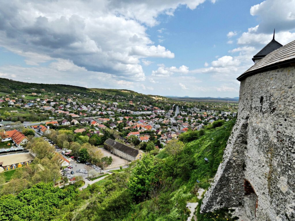 Sümegi vár, a Várhegyet uraló impozáns erődítmény
