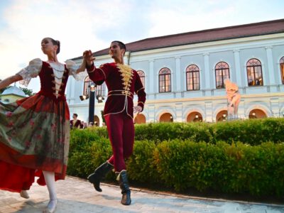 Kemecsei Anna Viktória elsőbálozó lett a 197. Anna-bál szépe