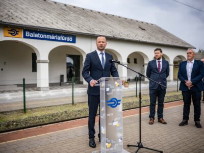 A 21. századi igényeket is kielégíti Balatonmáriafürdő megújult vasútállomása
