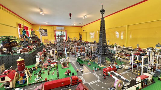 Balatonvilágoson nézhetjük meg Európa egyik legnagyobb LEGO kiállítását