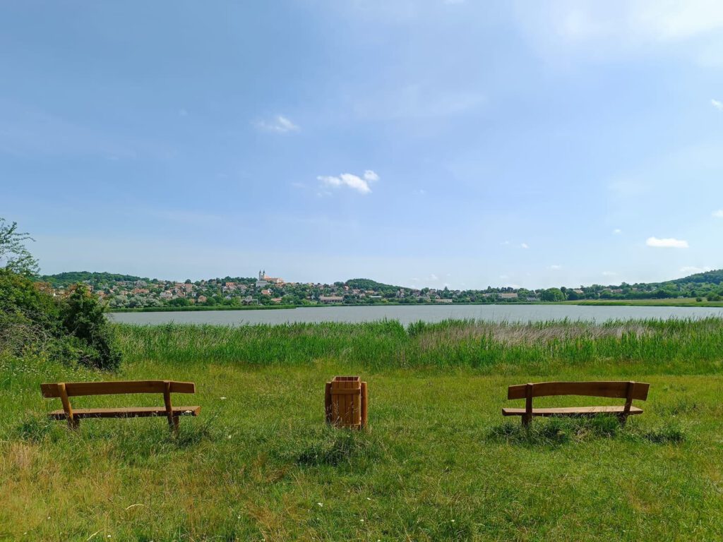 A tihanyi Belső-tó: természet és nyugalom a Balaton partján