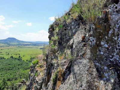 Hegyesdi vár: egy kis vár gazdag történelemmel, pazar panorámával
