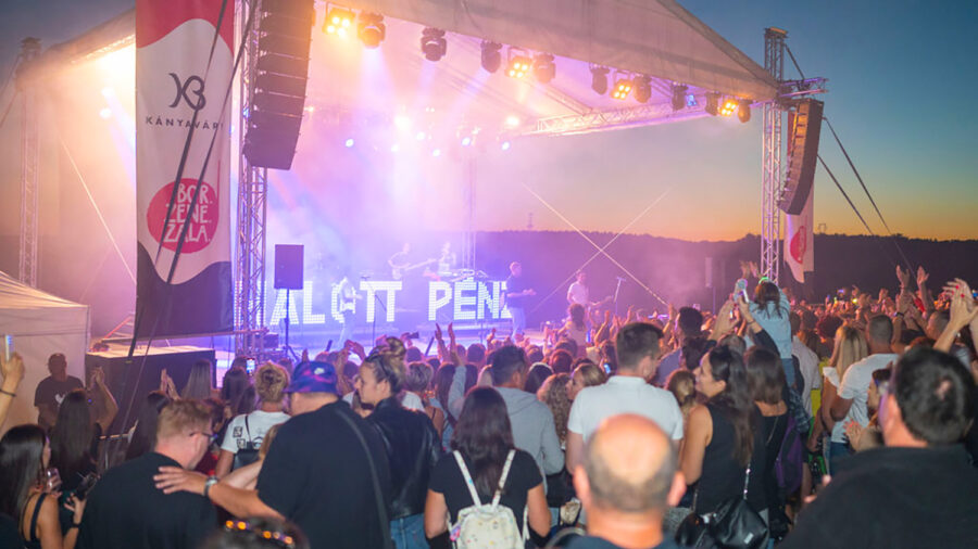 Halott Pénz koncert, nyár, balatoni panoráma, gasztronómia - Bor.Zene.Zala Fesztivál