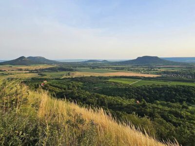 Fedezd fel a Csobánc-hegyet, a Balaton-felvidék egyik ékkövét