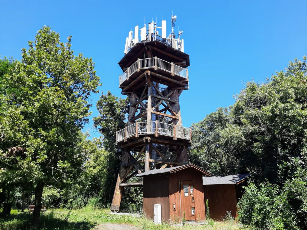 Bökk-hegyi kilátó: csodálatos panoráma Ábrahámhegyről a Balaton-felvidékre