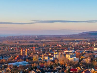 A balatonfüredi Tamás-hegy: egy csodálatos hely, ahol a csend mesél