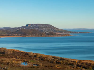 Téli panoráma a Balaton fölött – kirándulás a balatongyöröki Batsányi-kilátóhoz