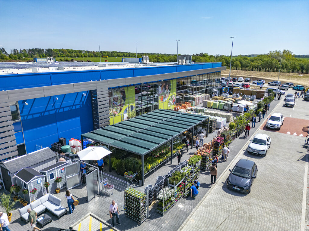 Barkácsparadicsom a Balaton mellett – Praktiker áruház nyílt Veszprémben