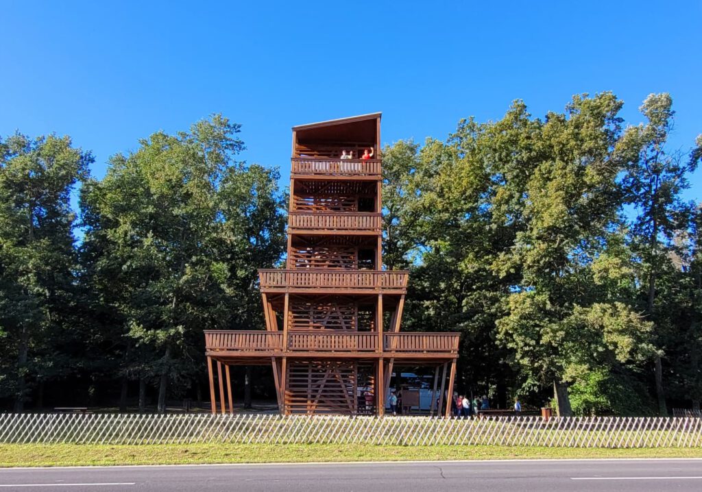 Somoshegyi-kilátó – páratlan balatoni panoráma Balatonberényből