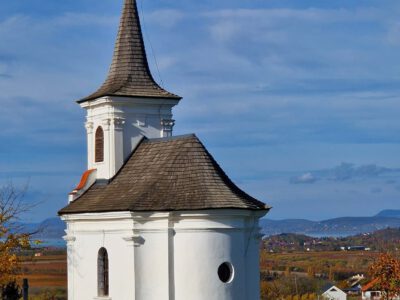 Szent Donát-kápolna a Kishegyen – Balatonlelle barokk emléke