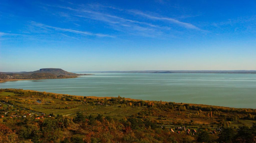 Őszi színek és csodálatos panoráma a Batsányi-kilátóból