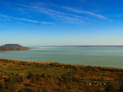 Őszi színek és csodálatos panoráma a Batsányi-kilátóból