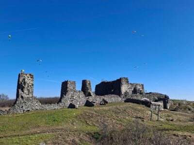 A Balaton-felvidék bazaltkoronás őre: a Csobánc-hegy és várroma