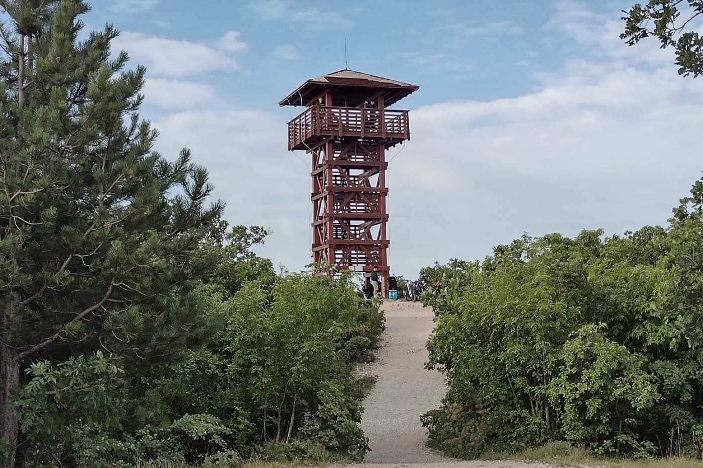 A Pap-hegy kilátója: ilyen panoráma nyílik a Batsányi-kilátóból